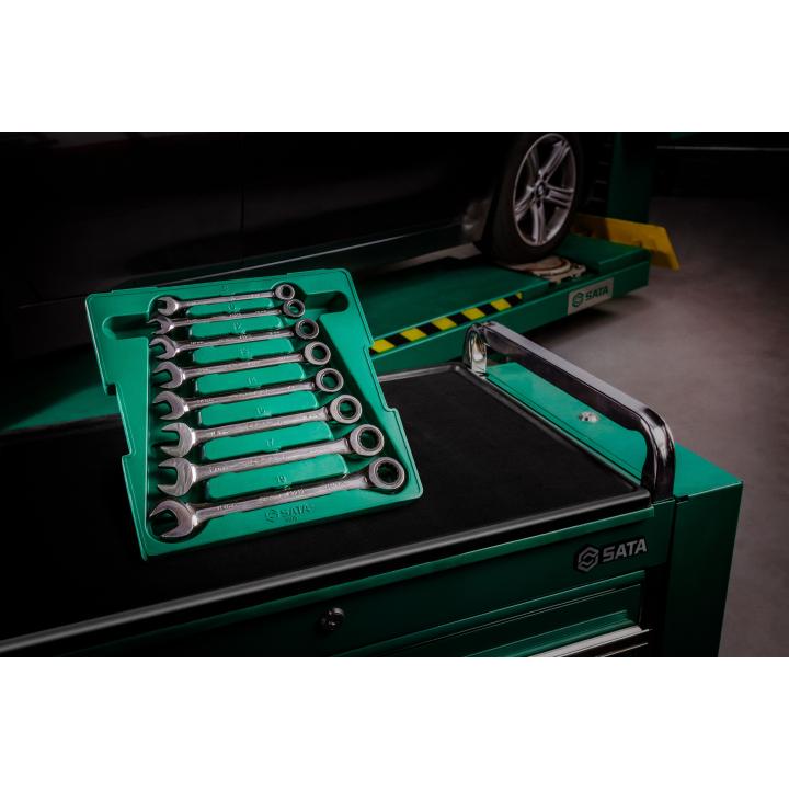 Image of 8 Pc. 12 Point Metric Combination Ratcheting Wrench Set - SATA