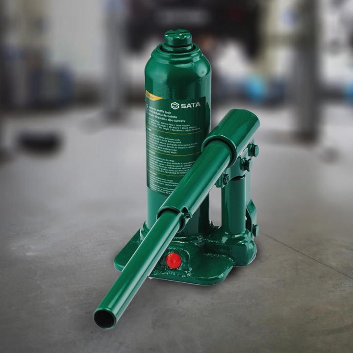 Macaco Hidráulico Garrafa 2Ton - ST97801ASC - SATA Brasil